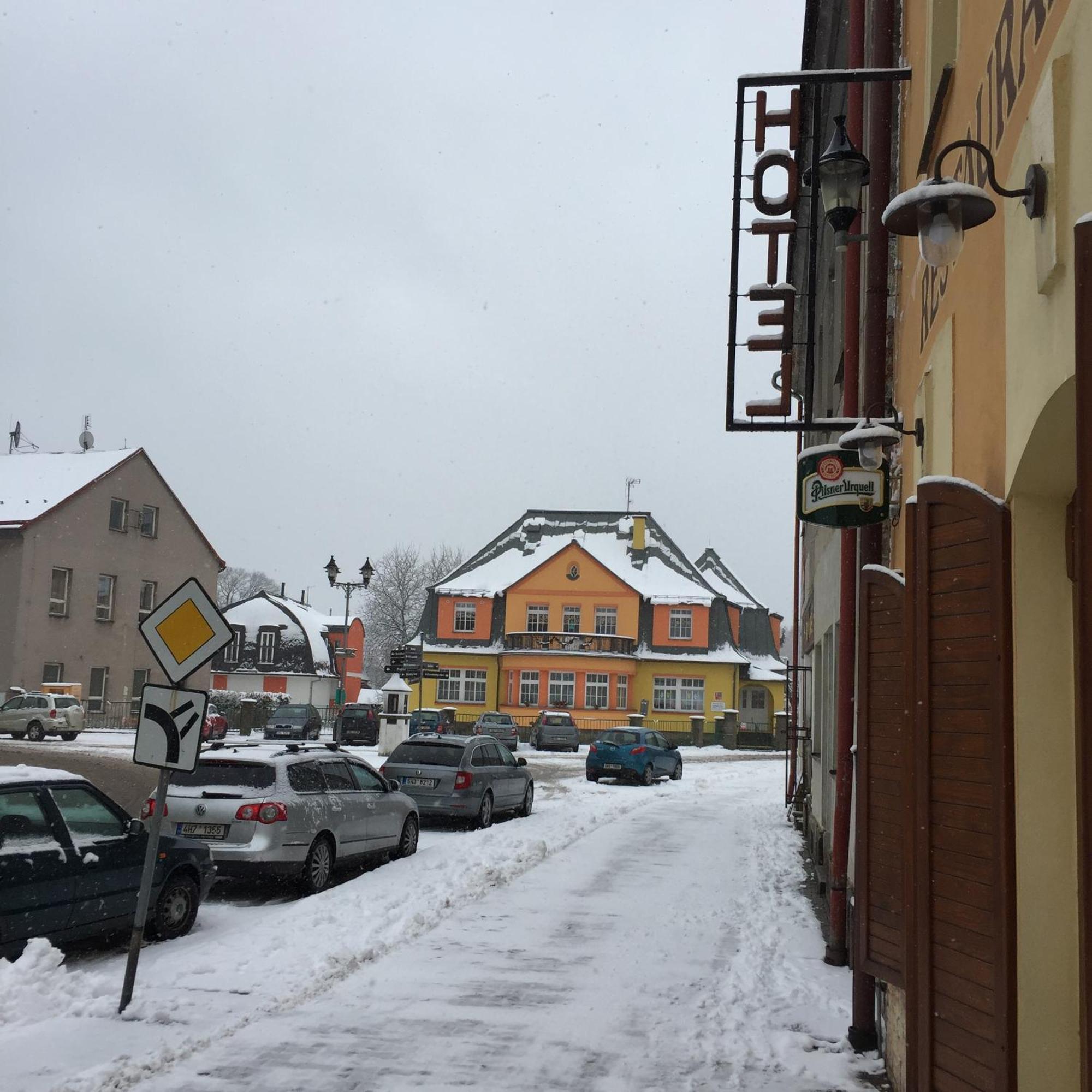 Ski Hotel Svoboda Nad Upou Luaran gambar