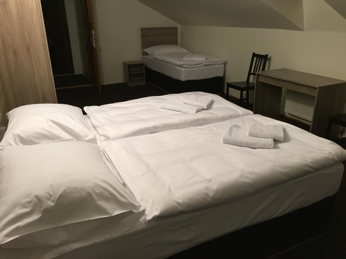 Ski Hotel Svoboda Nad Upou Luaran gambar
